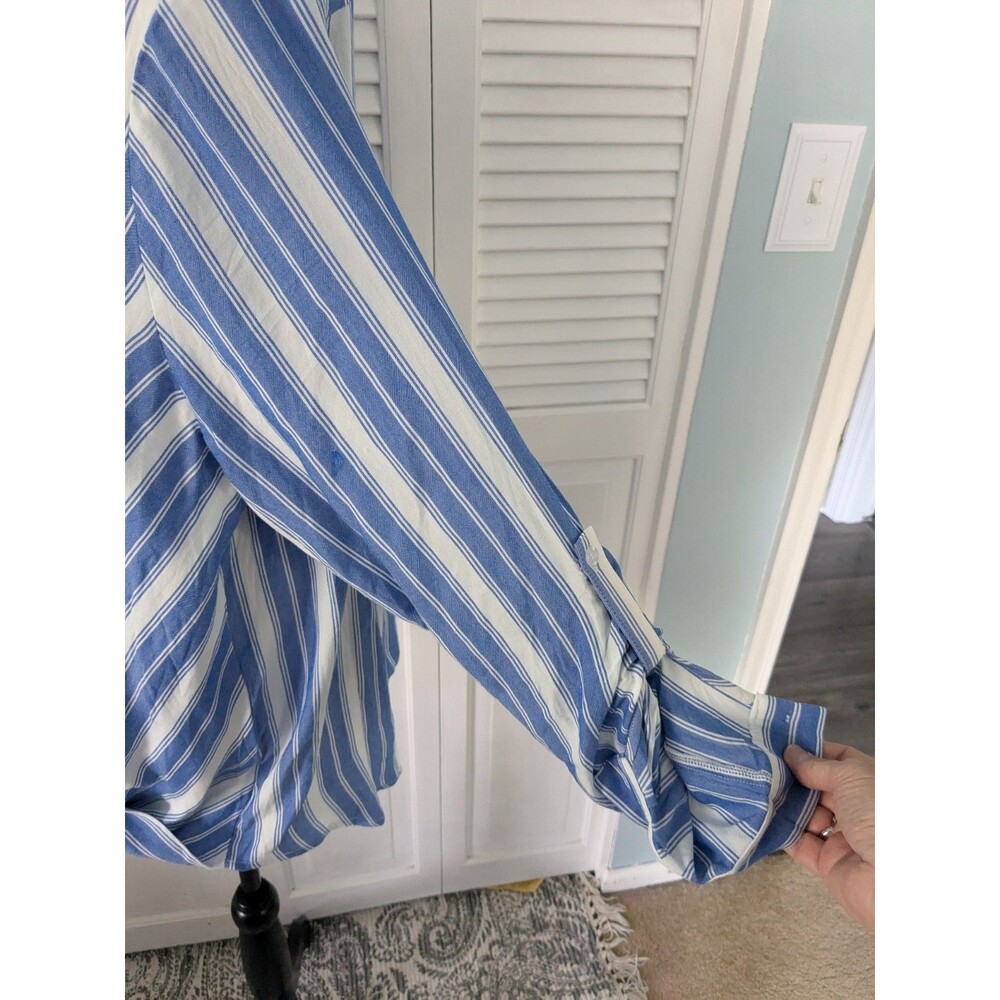 KUT From The Kloth Top Womens 2X Blue White Striped Blouse Cross Over Nautical - Picture 5 of 15